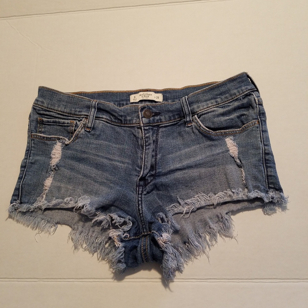 Abercrombie & Fitch New York 8/W29